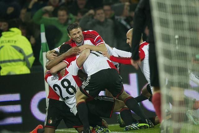 整个赛季甚 整个赛季甚