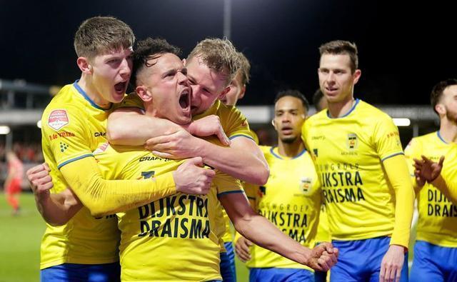 媒体报道纷 媒体报道纷