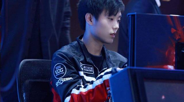 MOBA